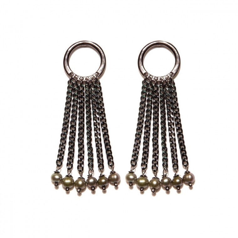 Dark Grey Pearls Earrings